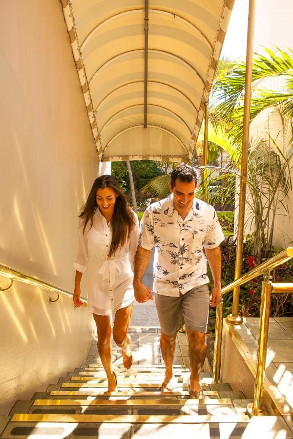 Equus Hotel Honolulu Ngoại thất bức ảnh