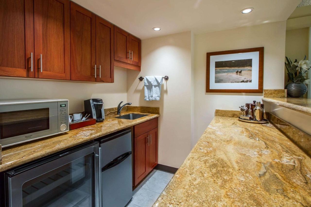 Equus Hotel Honolulu Ngoại thất bức ảnh